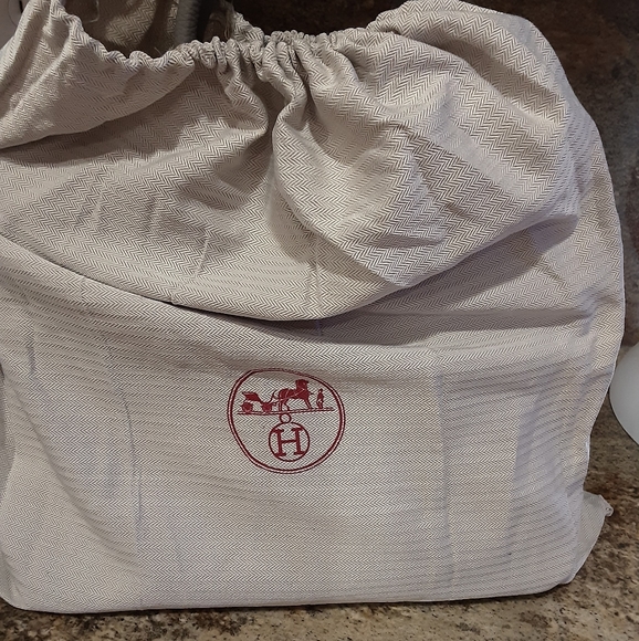 High End Purse - Picture 5 of 5